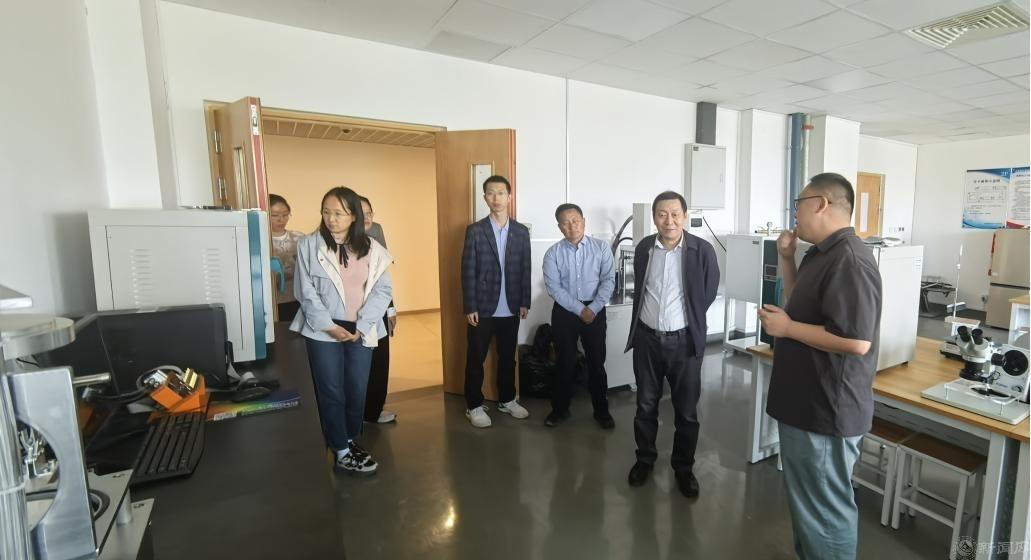 图片4.jpg 图片4.jpg